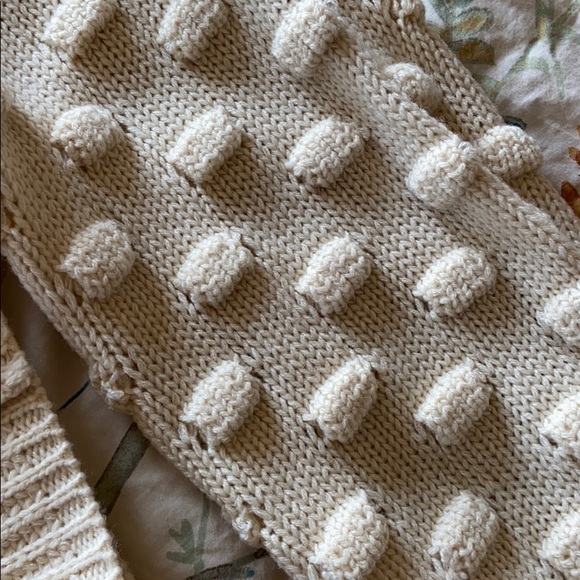 &Merci size M beautiful sweater! - Picture 4 of 4